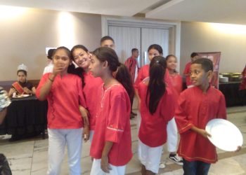 Hujan Deras Di Sertai Angin Kencang Pesawat Di Numpangi Ketua MPR Batal Mendarat Di Pattimura. 