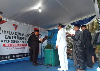 Muhammad Yasir Mewar Dilantik Sebagai Raja Negeri Laha, Ini Pesan Walikota.