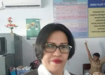 Tahan Gaji 13 Milik Stafnya, Camat Nusaniwe Tegaskan Tak Takut Penjabat Walkot Ambon