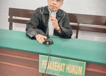 Tak Ada Dasar Hukum Melaporkan Muhammad Adam ke Polres SBB, Rony Samloy Minta Polisi Tolak Laporan Nicodemus Pirsouw