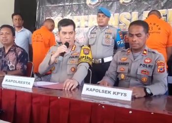 Tim Gabungan TNI – Polri Gagalkan Penyelundupan 3 Senjata Api Dan 58 Amunisi Ke Papua Di Pelabuhan Yos Sudarso Ambon