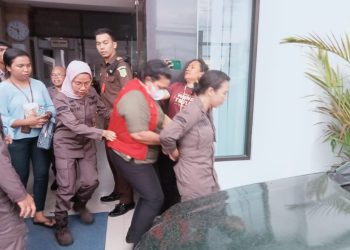 Kejari Ambon Jebloskan Tiga Tersangka Korupsi DIPA Polnam Ke Rutan Ambon