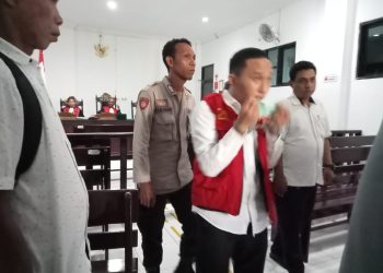 Bunuh Orang, Anak Ketua DPRD Ambon Hanya Dihukum Empat Tahun Penjara