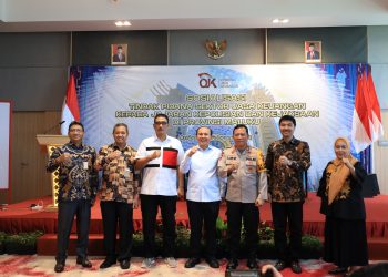Kajati Maluku Buka “Sosialiasi Tindak Pidana Sektor Jasa Keuangan Bagi Aparat Penegak Hukum” di Maluku