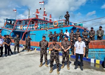 KKP Berhasil Tangkap Pelaku Transhipment Dari Kapal Asing di Laut Arafura