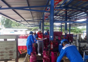 Pastikan Isi Gas LPG Sesuai Takaran, Pertamina Papua Maluku Lakukan Inspeksi di SPPBE Kota Ambon