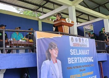 Ratu Tisha Membuka Festival Grassroot Youth Elite League Maluku 2024 di Ambon 