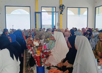 Peringatan Maulid Nabi  Muhammad SAW Warga Wara Desa Batu Merah” Tingkatlan Ukhuwa Islamiyah di lingkungan Masyarakat”