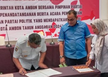 Serahkan Bantuan Kepada Parpol, Ini Yang Diharap Kaya