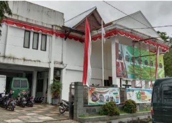 Hanya Gugur Administrasi, Jaksa Usut Ulang Kasus Dugaan “Pancuri” Dana BOS SMPN 9 Ambon