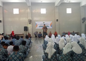 Siswa Madrasah Aliyah Al-Fatah Ambon Ikuti Bimbingan Pranikah