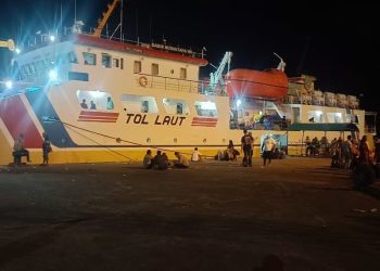 Over Kapasitas, KM Sabuk Nusantara 106 Hampir Tenggelam Di Pelabuhan Yos Sudarso