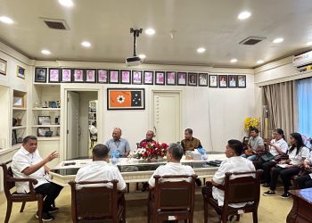 Pemkot Ambon Gelar Rapat Koordinasi TPID dan Distributor, Kaya: pastikan Stok Aman