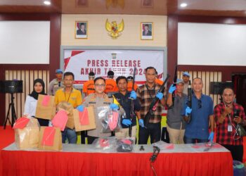 Polres Tual Gelar Press Release Akhir Tahun 2024: Angka Kriminal Menurun, Pelanggaran Kamseltibcarlantas Meningkat