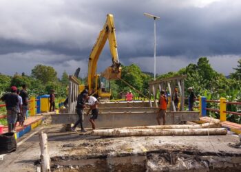 Jembatan Wai Mert 1 Jebol, BPJ.N Maluku Langsung Turun Tangan Dan Perbaiki Kerusakan