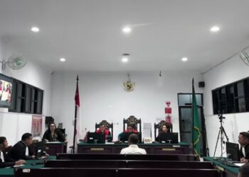 Hakim Tolak Eksepsi Mantan Walikota Ambon Richard Louhenapessy