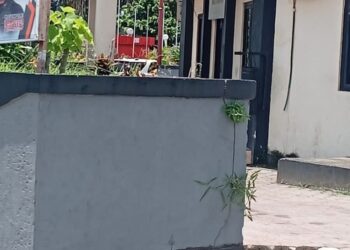 Tersinggung Ibunya Diposting di Medsos Soal “Pancuri” Dana BOS, Pegawai PPPK FKIP Unpatti Ajak Ipar-iparnya Keroyok Dosen FKIP Unpatti, Polsek Sirimau Diintervensi?