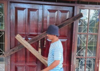 Ahli Waris Josfince Pirsouw Tuding Pejabat Pemkab SBB ’’Penjahat Birokrasi’’, Ukur Lokasi Dinas PUPR Tak Undang Pemilik Lahan