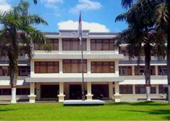 Jadi “Sarang Penyamun”, Lima Tahun Dinas Dikbud Maluku Dukung “Rezim Tukang Tou” , Mutu Pendidikan Terpuruk, Hak-hak Guru “Dirampok”