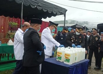 Peringatan HUT Bhayangkara Ke – 79, Polresta Ambon Musnahkan Lima Ribu Liter Sopi