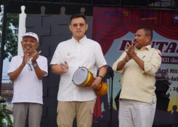 STIS Mutiara Tual Gelar Pentas Seni, Wabup Malra Apresiasi Karya Mahasiswa