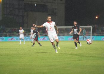Jelang Menghadapi Persija Jakarta, Tyronne Siap Berikan Perfoma Terbaik 