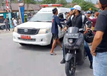 Diduga Dipicu Tawuran Pelajar, Warga Hitu dan Durian Patah Baku Lempar dan Bawa Sajam