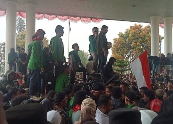 Mahasiswa UIN AM Sangadji Demo di DPR Maluku, Masa Soroti Masalah Pendidikan