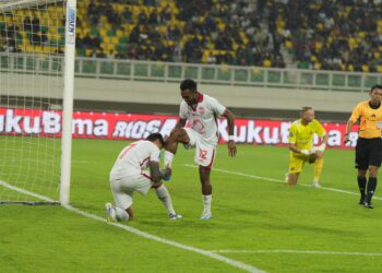 Di Balik Selebrasi Cium Sepatu ala Ciro Alves