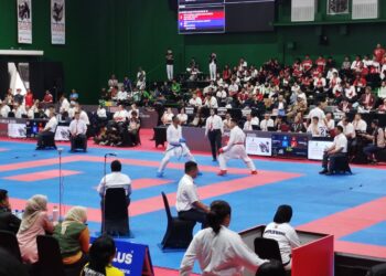 Tiga Karateka Maluku Gagal Raih Medali di Hari Pertama Karate Dipertandingkan