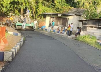 Perbaikan Jalan Bergelombang di Kota Tual, PT EBM Pastikan Kualitas Pekerjaan Bermutu