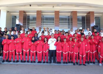 Lepas Kontingen Popnas XVII dan Perparpenas XI Maluku ke Jakarta, Gubernur Lewerissa Serukan Bawan Pulang Prestasi Membanggakan
