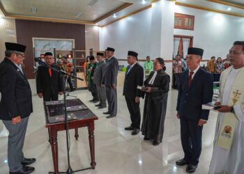 Lantik Empat Pejabat JPT: ini Pesan Bupati Malra