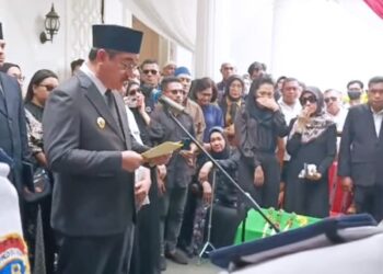 Gubernur HL Pimpin Upacara Kedinasan, Kenang Almarhum Said Assagaff sebagai Pemimpin Berintegritas