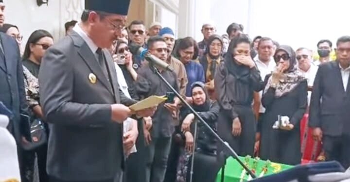 Gubernur HL Pimpin Upacara Kedinasan, Kenang Almarhum Said Assagaff sebagai Pemimpin Berintegritas