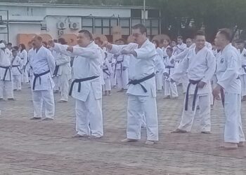 Latihan Akhir Tahun Forki Kota Ambon Diwarnai Duel Ririmasse Versus Selang, Gubernur Lewerissa: Ini Momentum Konsolidasi Seluruh Perguruan Karate