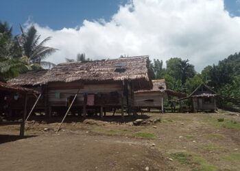 Warga Dusun Mahu Tehoru Keluhkan Belum Tersentuh Listrik, Desak PLN Segera Bertindak