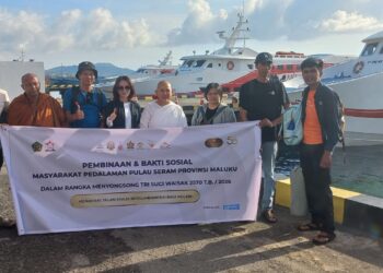 Bhante Pimpin Ekspedisi Pembinaan dan Bakti Sosial di Pedalaman Seram Jelang Waisak