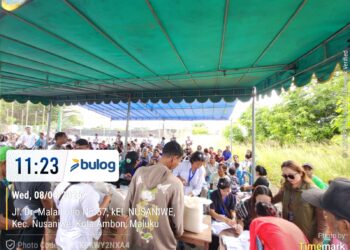 Penyaluran Bantuan Pangan oleh Perum BULOG Maluku di Kecamatan Nusaniwe Berjalan Lancar