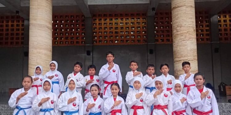 Langkah Pelan Tapi Pasti, Dojo SD Al Fatah II Tancap Gas Pembinaan Atlet Sejak Dini