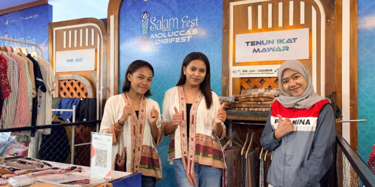 Angkat Kearifan Lokal, Mitra Binaan CSR Pertamina Patra Niaga Memikat Pengunjung SALAM FEST 2026 di Ambon