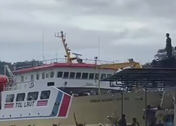 KM Sabuk Nusantara 106 Tabrak Teras Penginapan di Banda Neira, Diduga Kendala Teknis