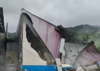 Tiga Rumah Ambruk Diterjang Longsor di BTN Gadihu Indah Ambon, Kerugian Capai Ratusan Juta