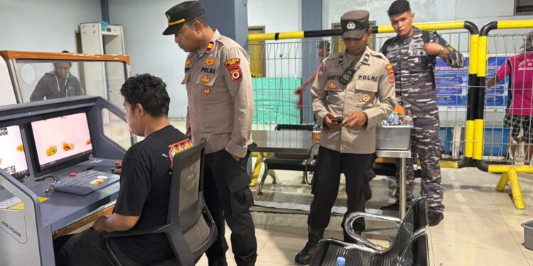 300 Liter Sopi Diamankan dalam Dua Minggu, Polsek KPYS Gencarkan Razia di Pelabuhan Yos Sudarso