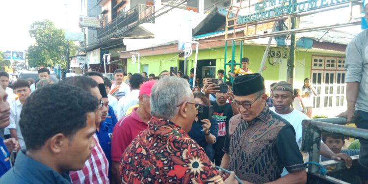 Tujuh Tahun Tak Pernah Absen, Febry Calvin Tetelepta Kembali Berbagi Kurban untuk Masyarakat Maluku