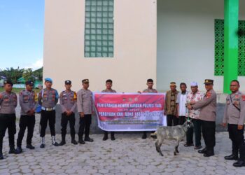 Polres Tual Salurkan Hewan Kurban ke Empat Masjid Jelang Idul Adha 1447 H
