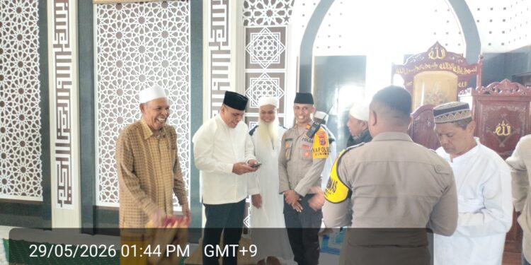 Nomor HP Dibagikan, Kapolsek Sirimau Buktikan Polisi Hadir di Tengah Masyarakat
