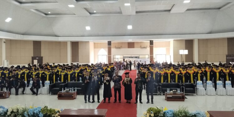 278 Lulusan Wisuda UT Ambon 2026, Rektor Tekankan Penguasaan Digital sebagai Kunci Sukses di Era Modern
