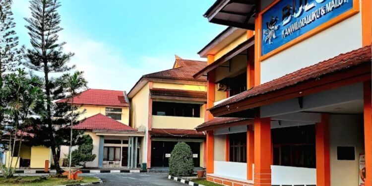 Ratusan Kupon Bantuan Pangan di Batu Merah Bermasalah, Bulog Bungkam